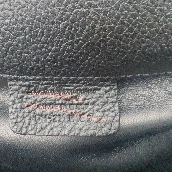 Salvatore Ferragamo  Small The Studio Leather Top Handle Bag - Picture 17 of 17